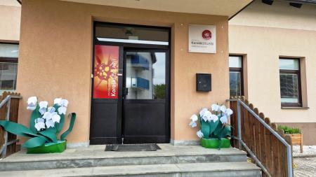 V mesecu maju dihtiju solzice pod Goro (14)